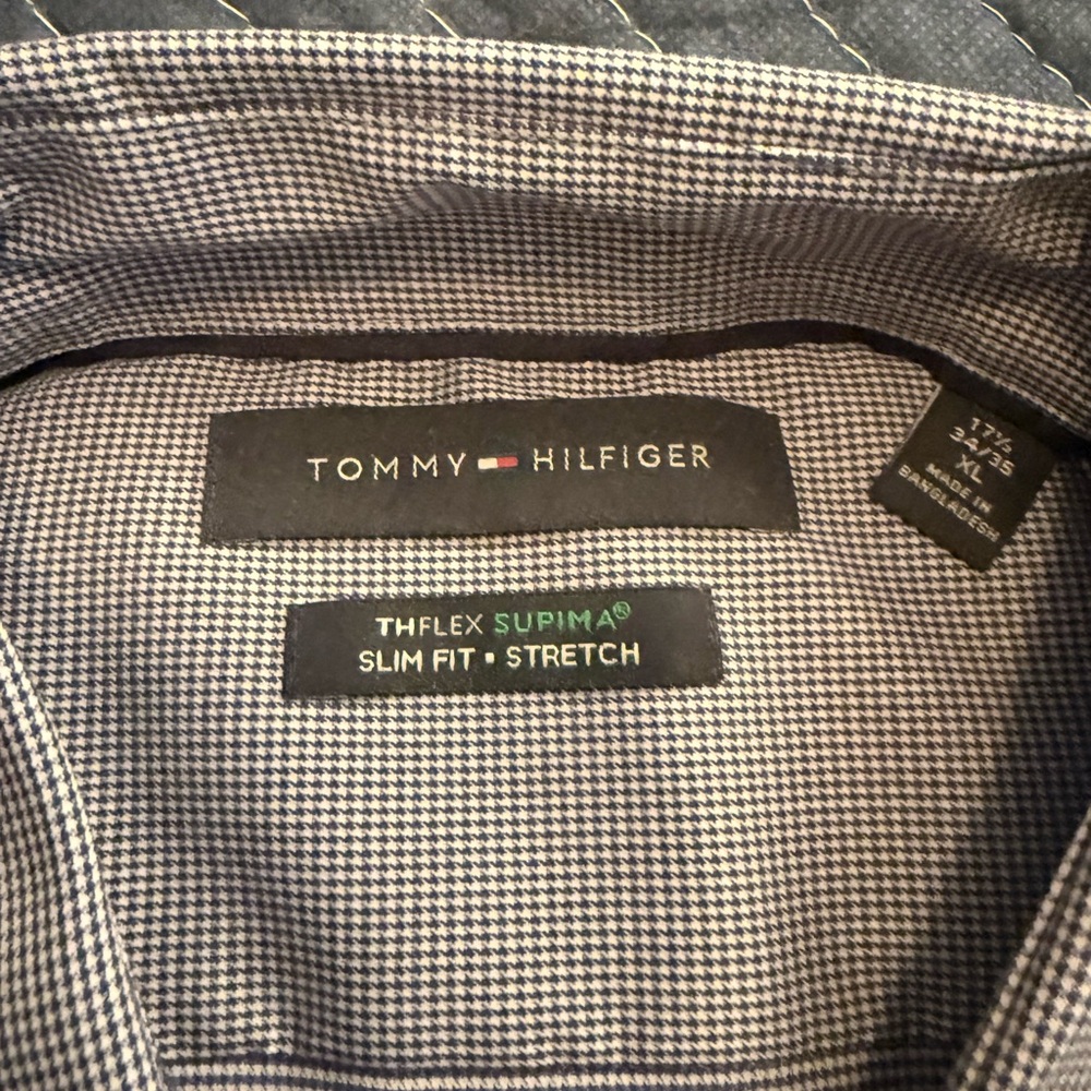 Tommy Hilfiger Men's Black and White Gingham Shirt